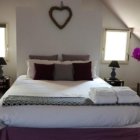 Bed and Breakfast La Demeure Du Goupil Brissac-Quince Esterno foto