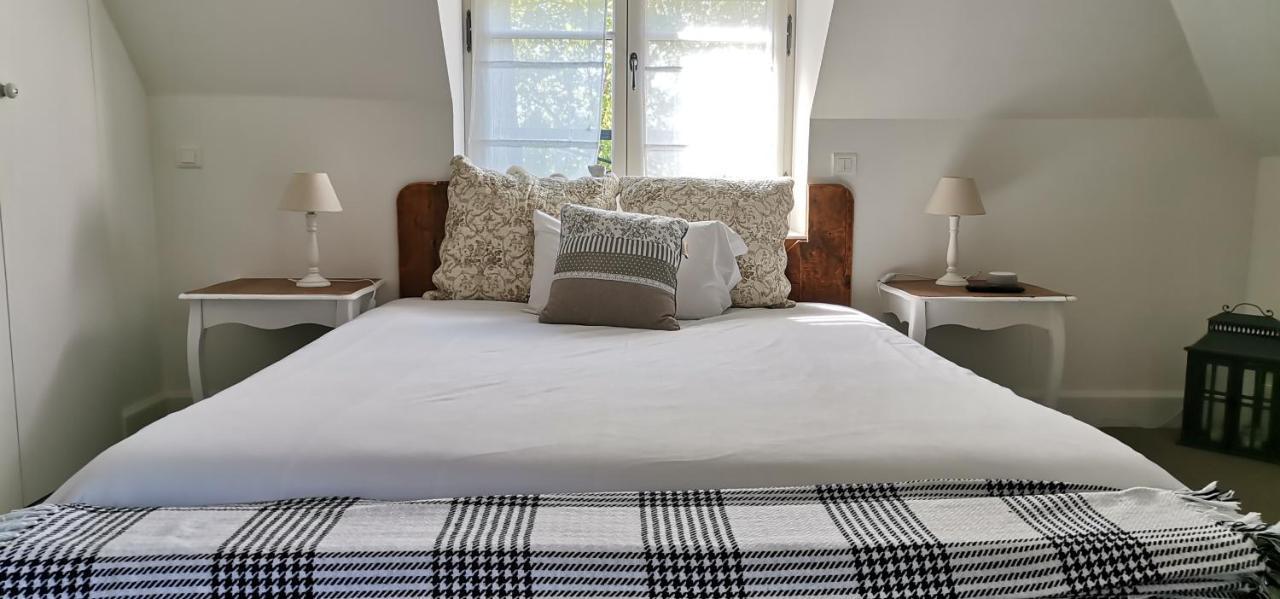 Bed and Breakfast La Demeure Du Goupil Brissac-Quince Esterno foto