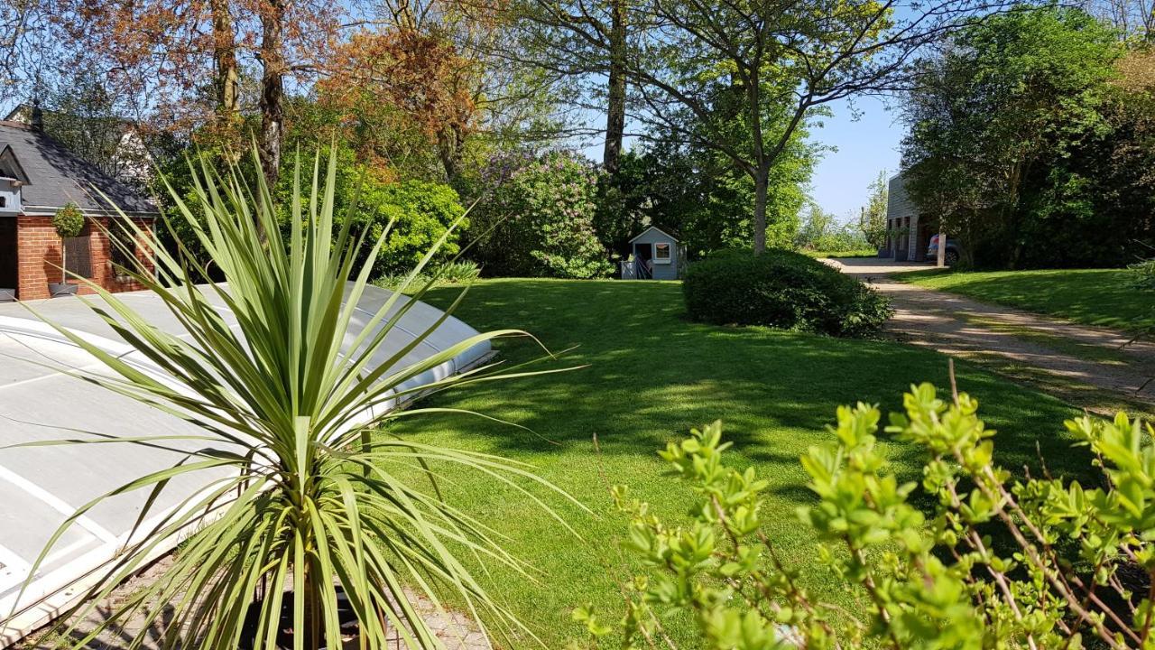 Bed and Breakfast La Demeure Du Goupil Brissac-Quince Esterno foto